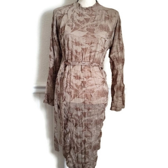 Zara Dresses & Skirts - Zara Brown and Taupe Crinkle Stretch Dress Size Small